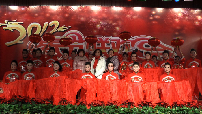 参加市春晚演出.jpg